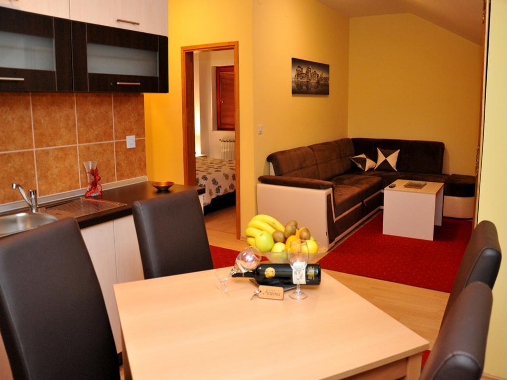 Hotel Arizona Sarajevo Lukavica Chambre photo