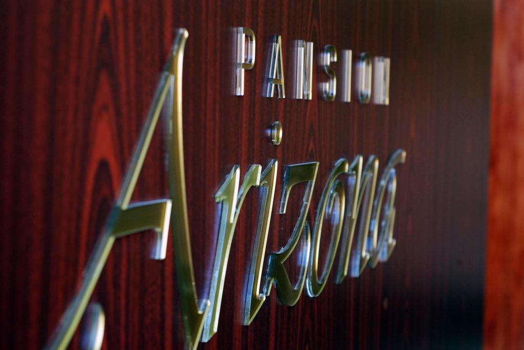 Hotel Arizona Sarajevo Lukavica Extérieur photo